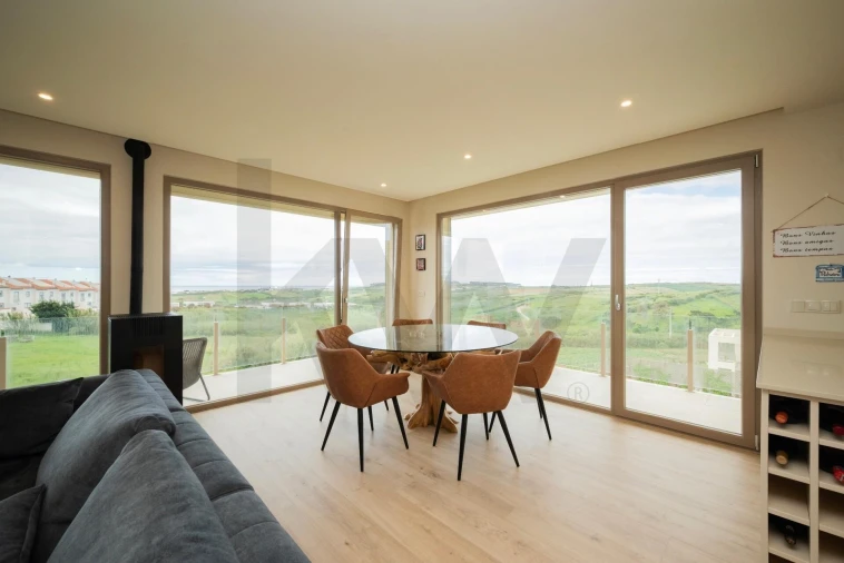 Apartamento T2 para Venda em Lourinhã e Atalaia Foto 16