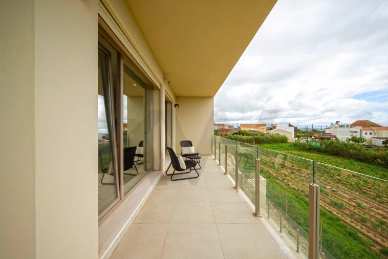 Apartamento T2 para Venda em Lourinhã e Atalaia Foto 35