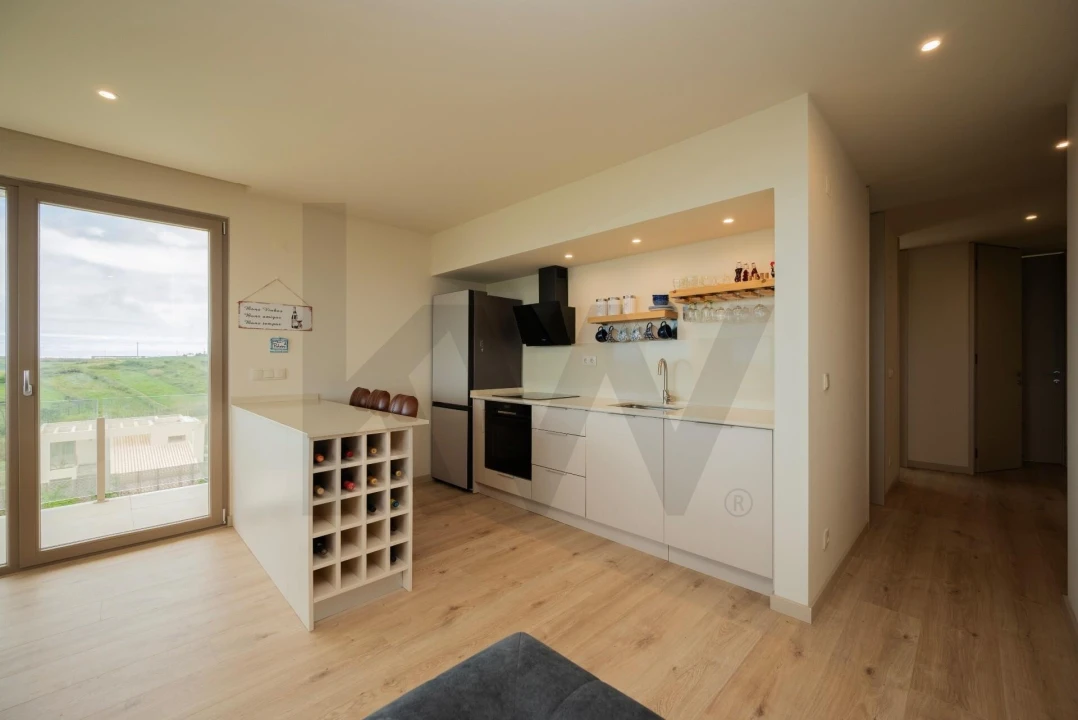 Apartamento T2 para Venda em Lourinhã e Atalaia Foto 10