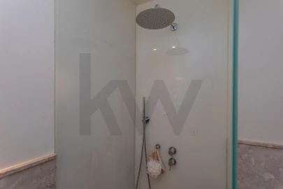 Apartamento T3 para Venda em Alvalade