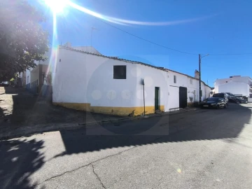 Armazém para Venda em Monte da Pedra