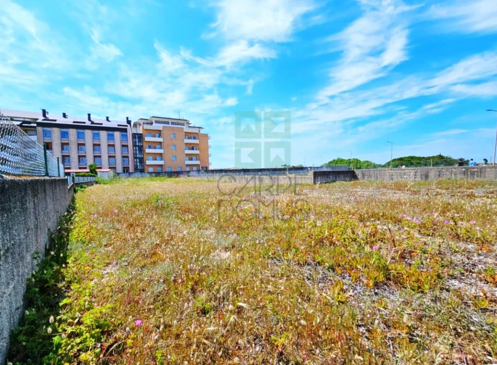 Terreno para Venda em Quiaios Foto 10