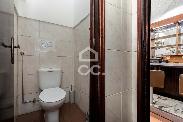 Negócio para Trespasse em Évora (São Mamede, Sé, São Pedro e Santo Antão) Foto 14
