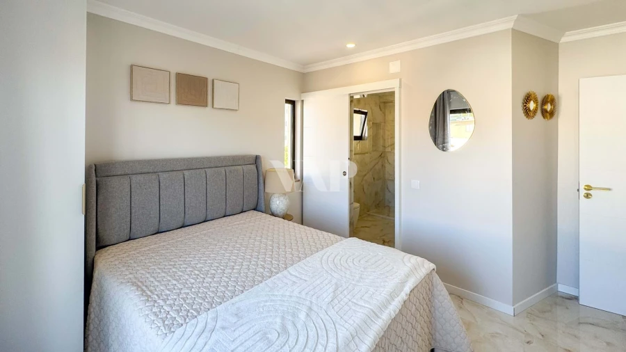 Apartamento T2 para Venda em Albufeira e Olhos de Água Foto 14