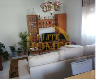 Moradia T4 para Venda em Odivelas