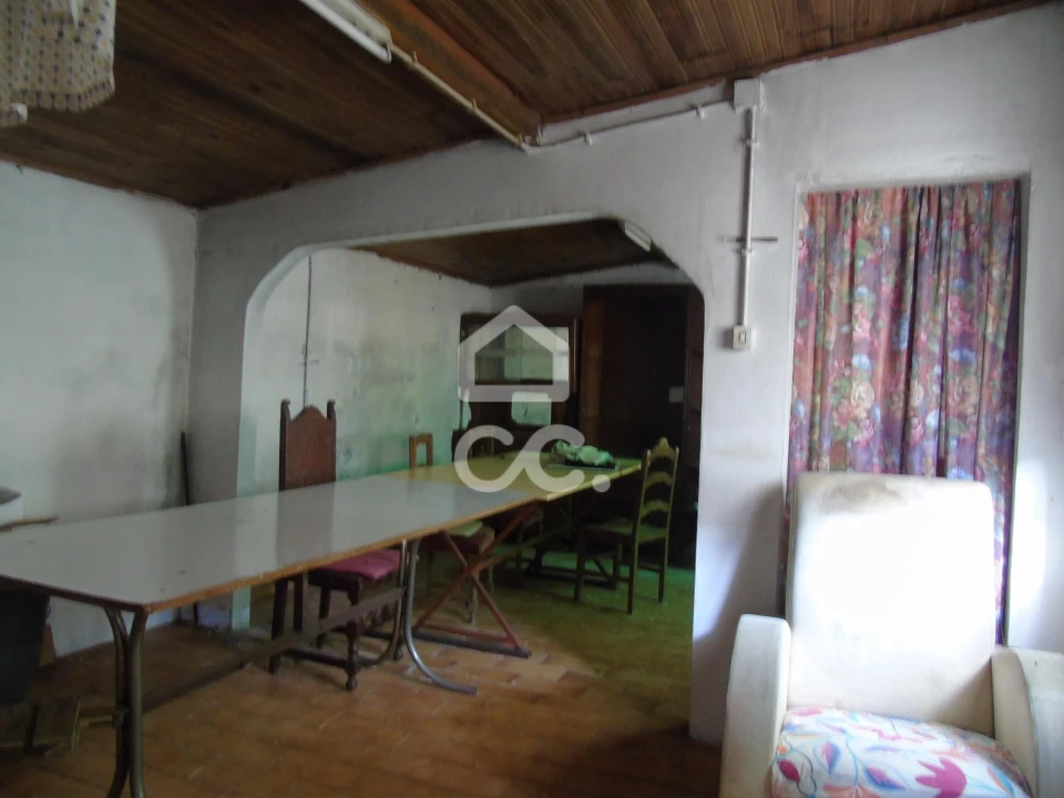 Moradia T2 para Venda em Selho (São Jorge) Foto 15