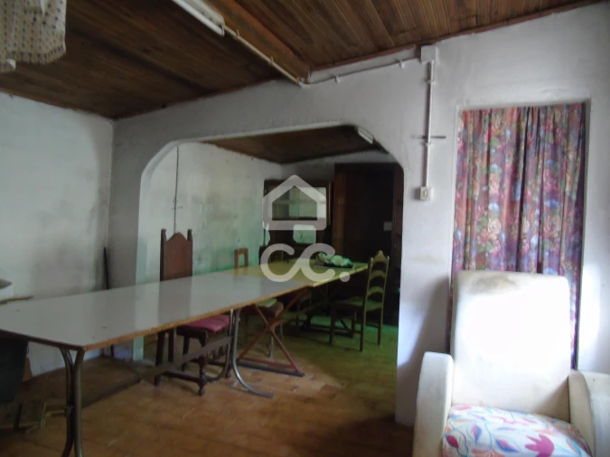 Moradia T2 para Venda em Selho (São Jorge) Foto 15