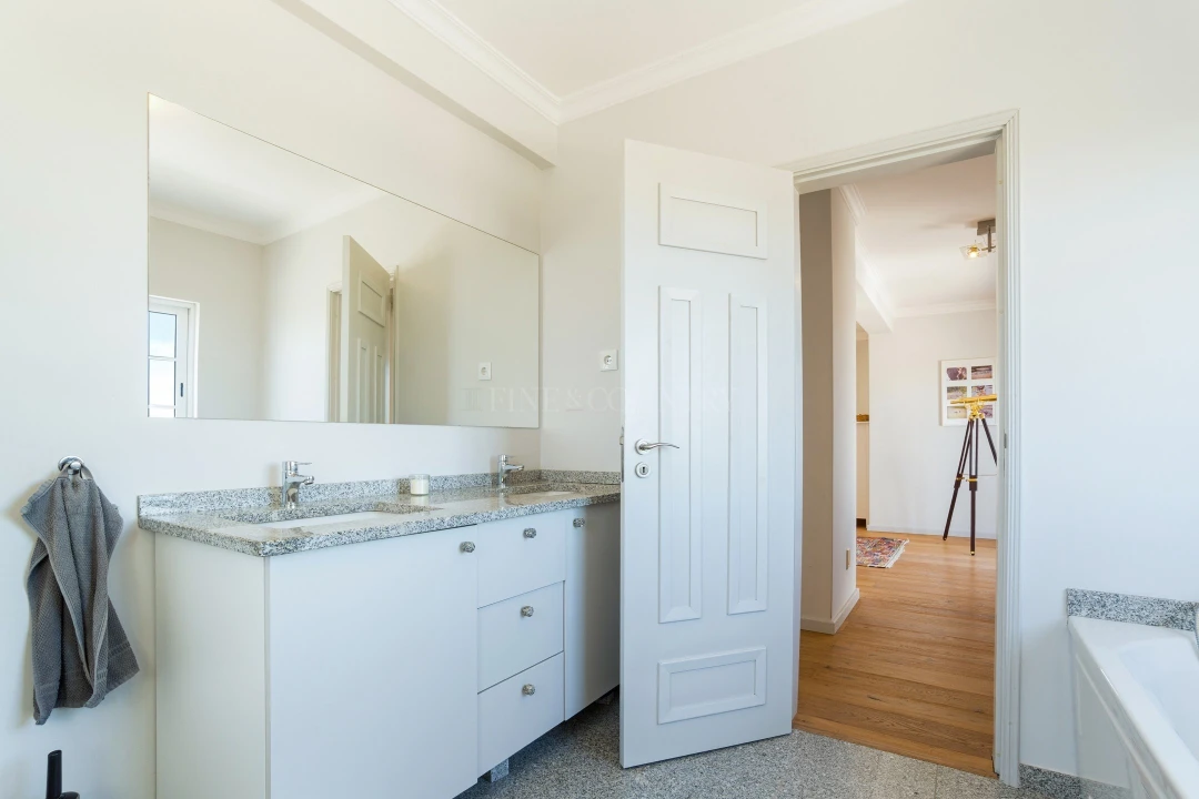 Moradia T4 para Venda em Tavira (Santa Maria e Santiago) Foto 16