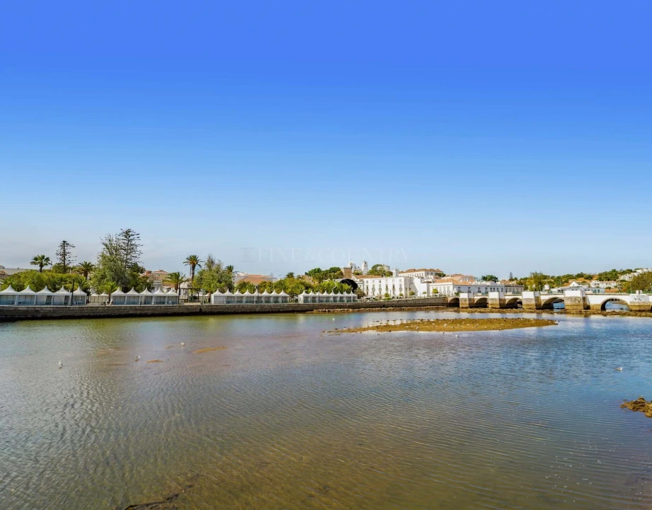 Apartamento T4 para Venda em Tavira (Santa Maria e Santiago) Foto 14