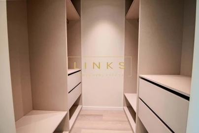 Apartamento T3 para Venda em Estreito de Camara de Lobos