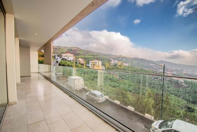 Apartamento T3 para Venda em Estreito de Camara de Lobos