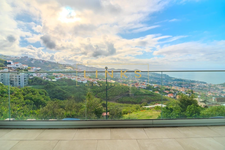 Apartamento T3 para Venda em Estreito de Camara de Lobos Foto 31