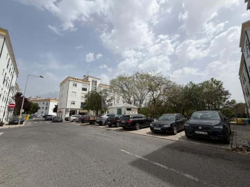 Negócio para Venda em São Domingos de Rana