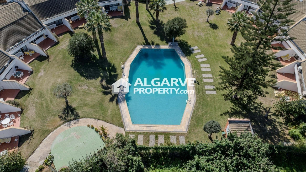 Moradia T3 para Venda em Quarteira Foto 24