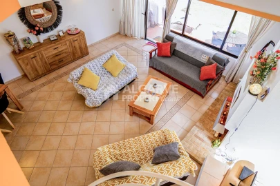 Moradia T3 para Venda em Quarteira