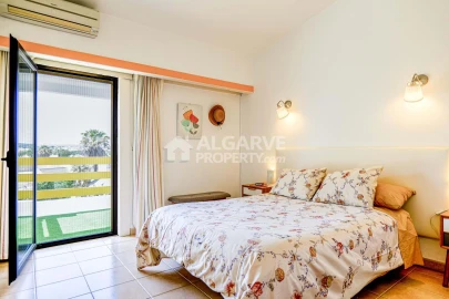 Moradia T3 para Venda em Quarteira