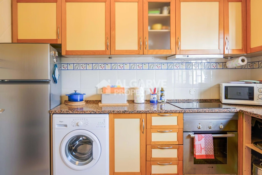 Moradia T3 para Venda em Quarteira Foto 8