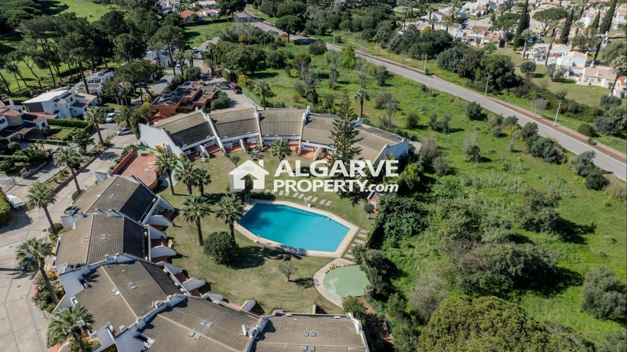 Moradia T3 para Venda em Quarteira Foto 22