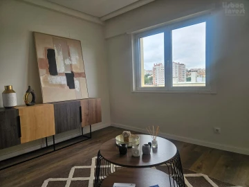 Apartamento T3 para Venda em Benfica