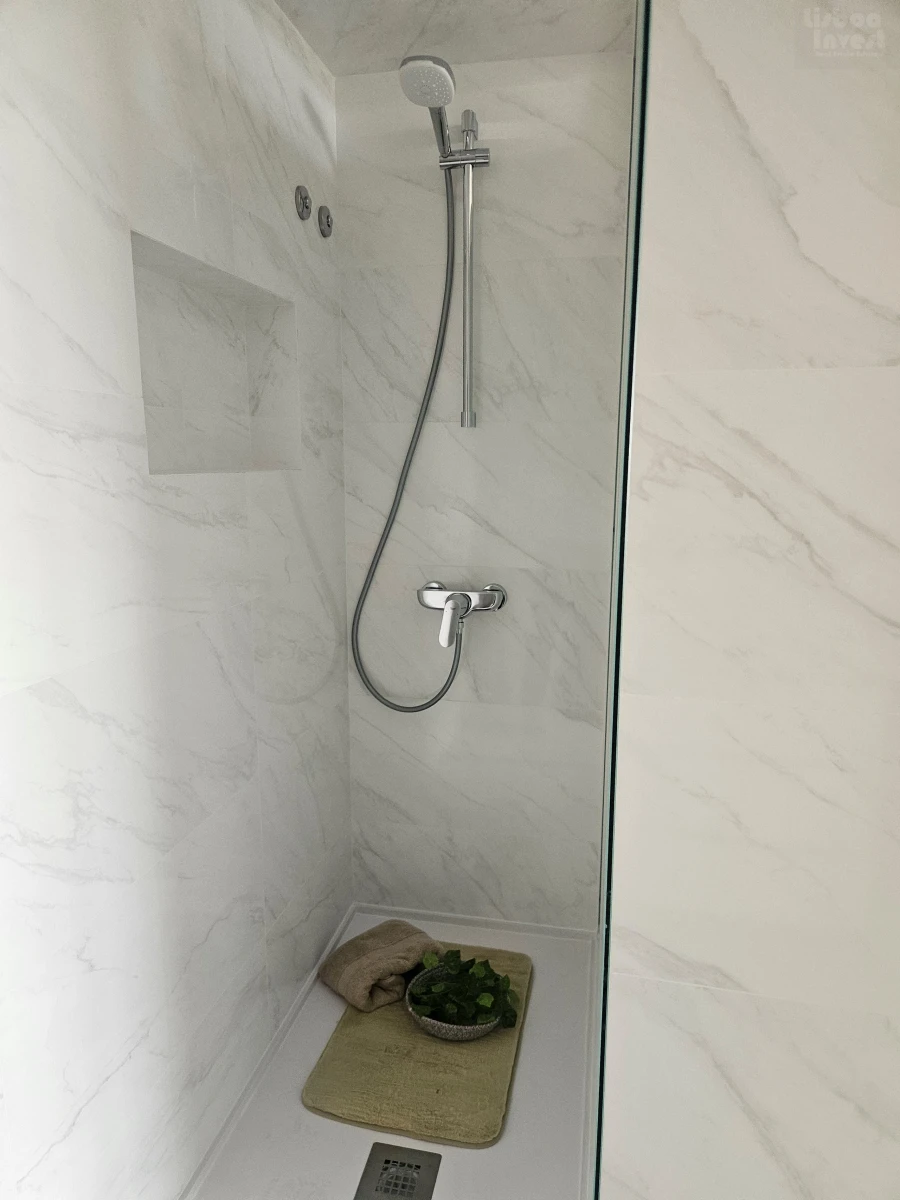 Apartamento T3 para Venda em Benfica Foto 12