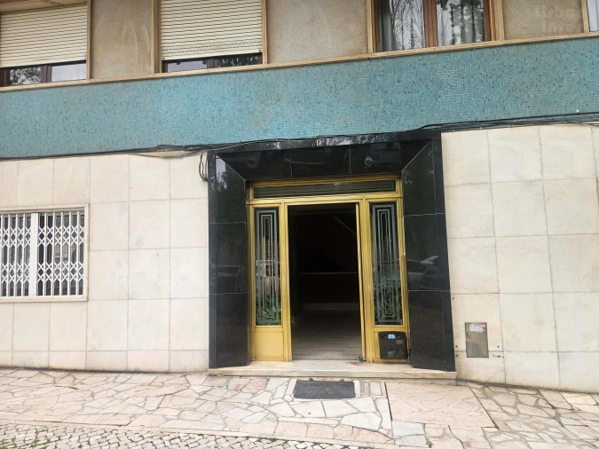 Apartamento T3 para Venda em Benfica Foto 23