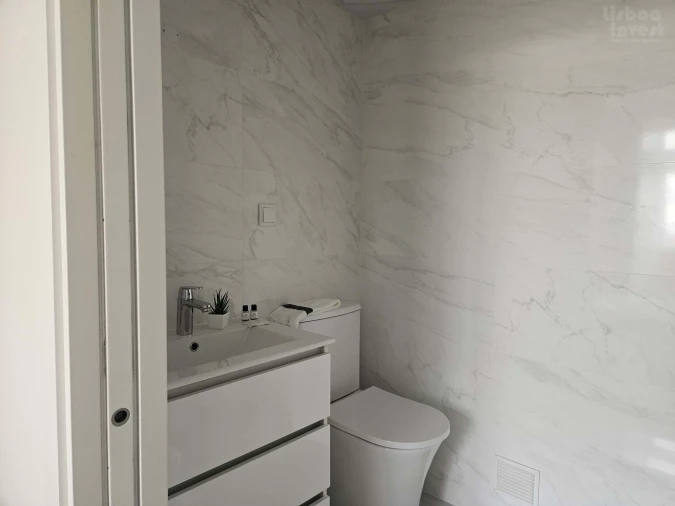 Apartamento T3 para Venda em Benfica Foto 11