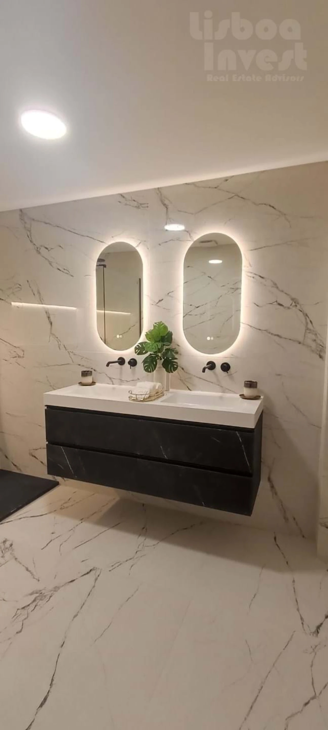 Apartamento T3 para Venda em Benfica Foto 2