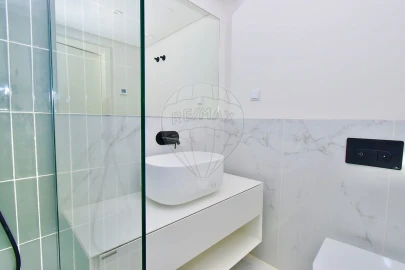 Apartamento T3 para Venda em Algés, Linda-A-Velha e Cruz Quebrada-Dafundo