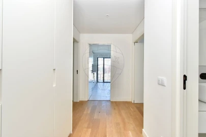 Apartamento T3 para Venda em Algés, Linda-A-Velha e Cruz Quebrada-Dafundo