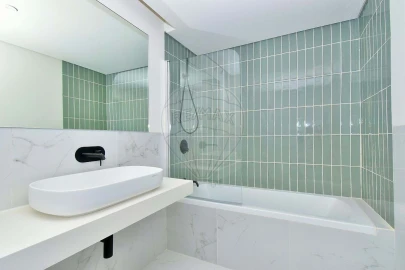 Apartamento T3 para Venda em Algés, Linda-A-Velha e Cruz Quebrada-Dafundo