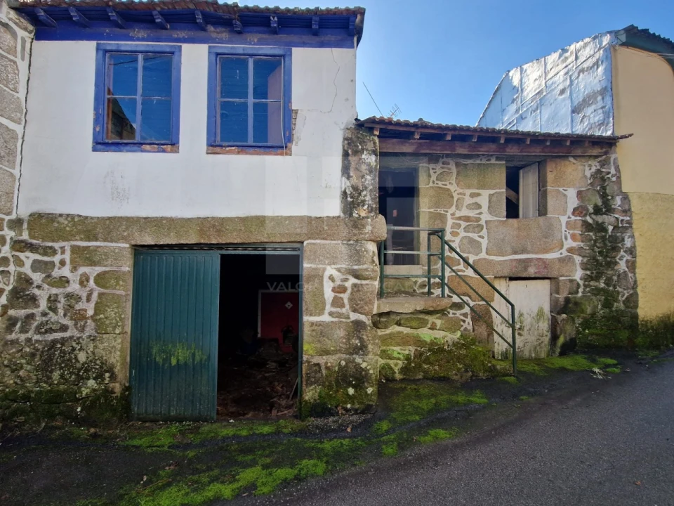 Moradia T3 para Venda em Couto de Baixo e Couto de Cima Foto 4