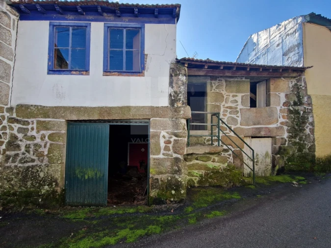 Moradia T3 para Venda em Couto de Baixo e Couto de Cima Foto 2