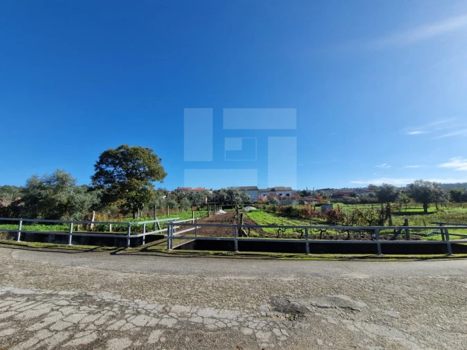 Moradia T3 para Venda em Couto de Baixo e Couto de Cima Foto 7