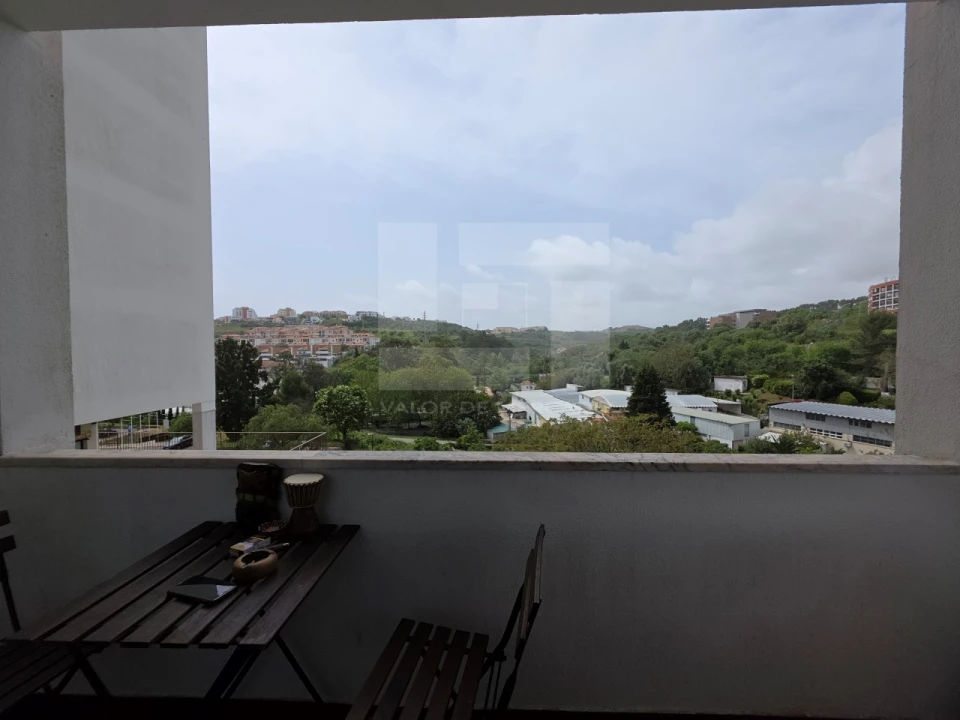 Apartamento T2 para Venda em Carnaxide e Queijas Foto 4