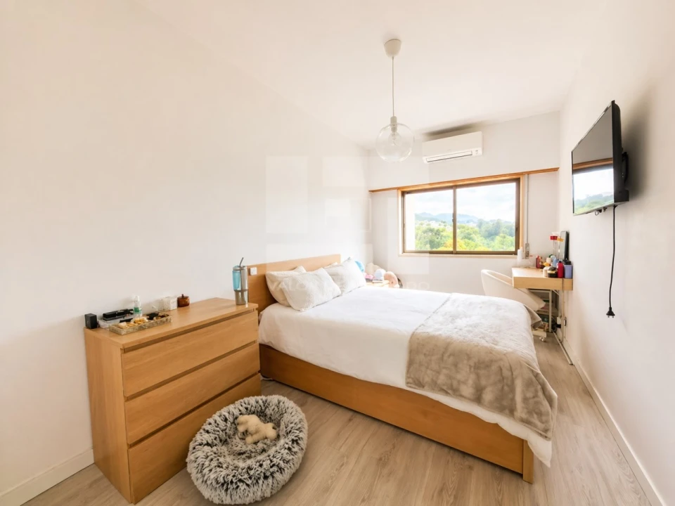 Apartamento T2 para Venda em Carnaxide e Queijas Foto 12