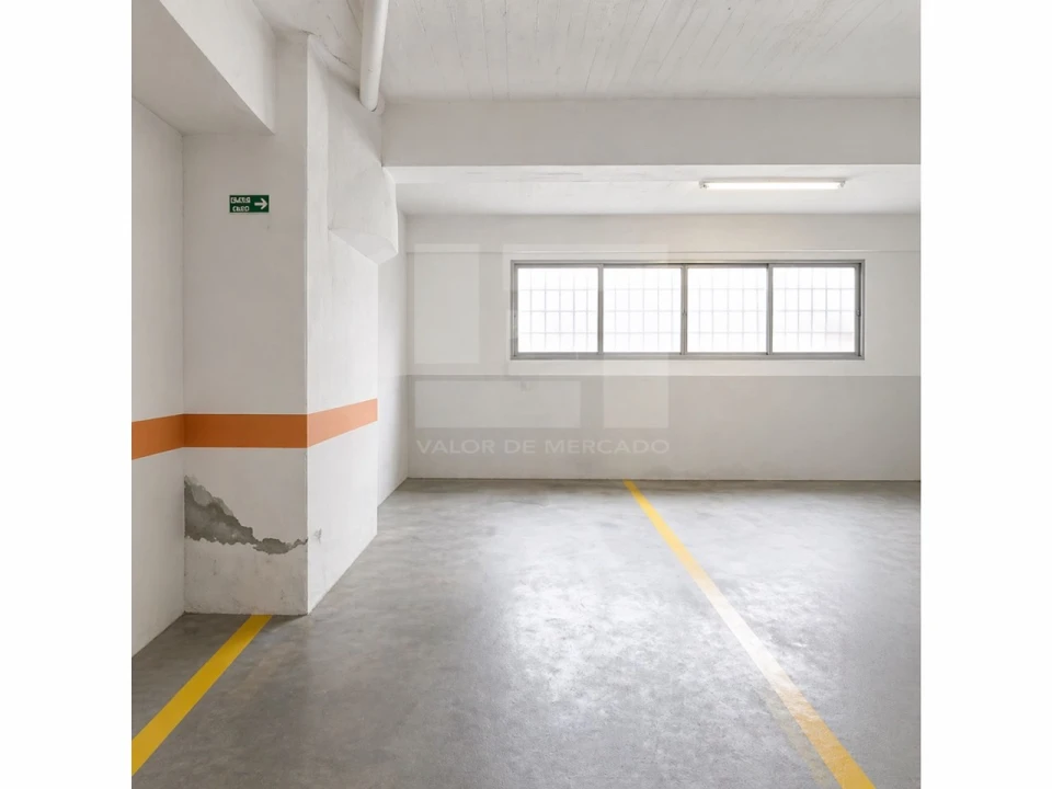 Apartamento T2 para Venda em Carnaxide e Queijas Foto 19