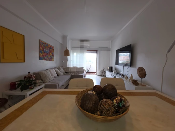 Apartamento T2 para Venda em Carnaxide e Queijas Foto 3