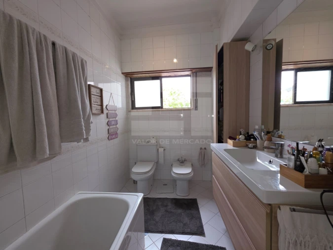 Apartamento T2 para Venda em Carnaxide e Queijas Foto 16