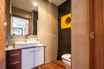 Apartamento T4 para Venda em Loures