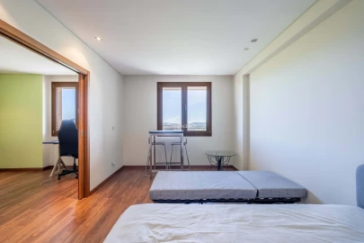 Apartamento T4 para Venda em Loures