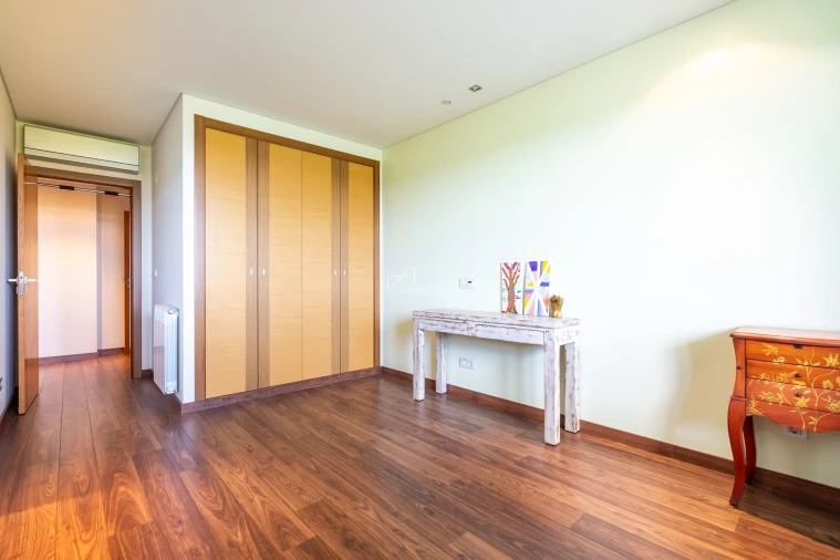 Apartamento T4 para Venda em Loures Foto 26