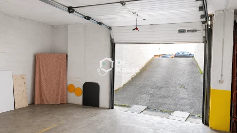 Negócio para Venda em Alto do Seixalinho, Santo André e Verderena