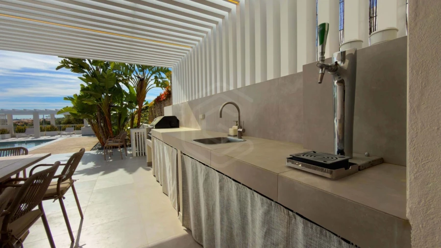 Moradia T4 para Venda em Quarteira Foto 19