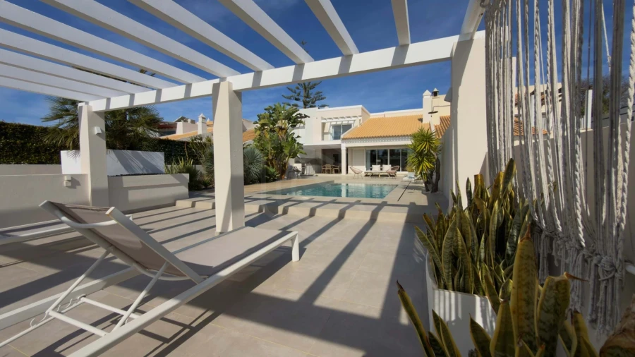 Moradia T4 para Venda em Quarteira