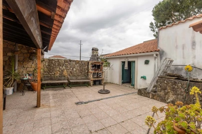 Moradia T2 para Venda em Almoster