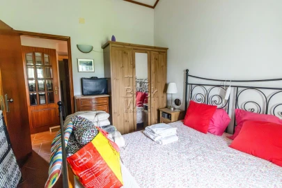 Moradia T2 para Venda em Almoster