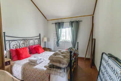 Moradia T2 para Venda em Almoster