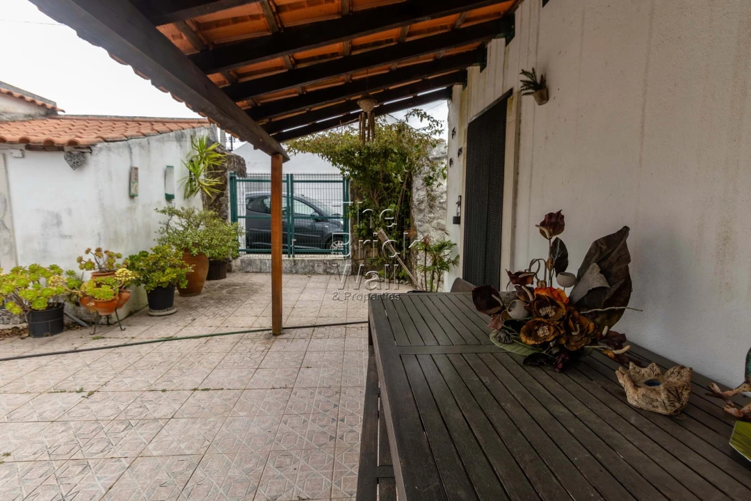 Moradia T2 para Venda em Almoster Foto 21