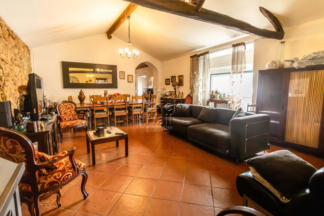 Moradia T2 para Venda em Almoster Foto 46