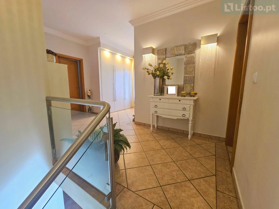 Moradia T4 para Venda em Beja (Salvador e Santa Maria da Feira) Foto 37